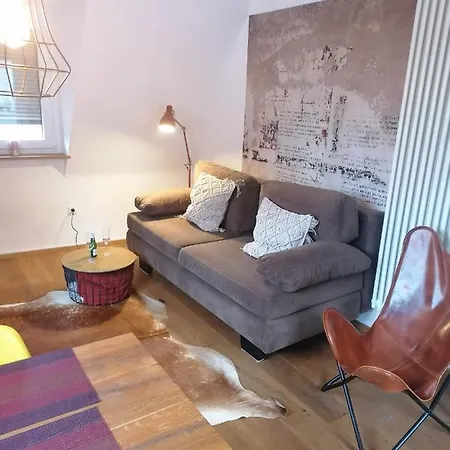 Stilvolle Direkt In Der Appartement